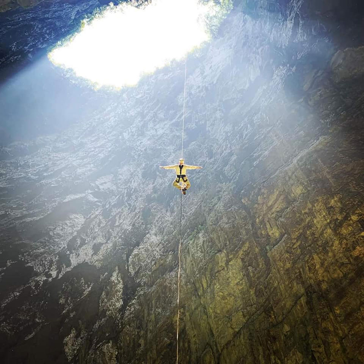 🚣♂️💚Vive la magia de la Huasteca: Golondrinas al amanecer, Tamul en canoa y un cenote escondido 🌊📸 - Image 4